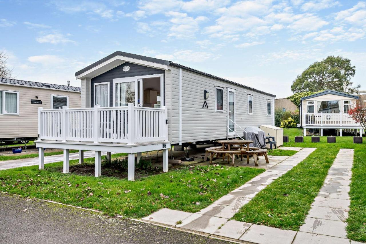 Sea La Vie Lodge, Rockley Park Holiday Park, Poole, Dorset מראה חיצוני תמונה