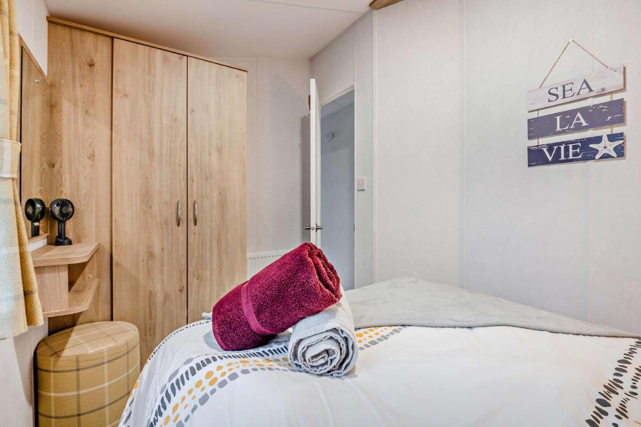 Sea La Vie Lodge, Rockley Park Holiday Park, Poole, Dorset מראה חיצוני תמונה