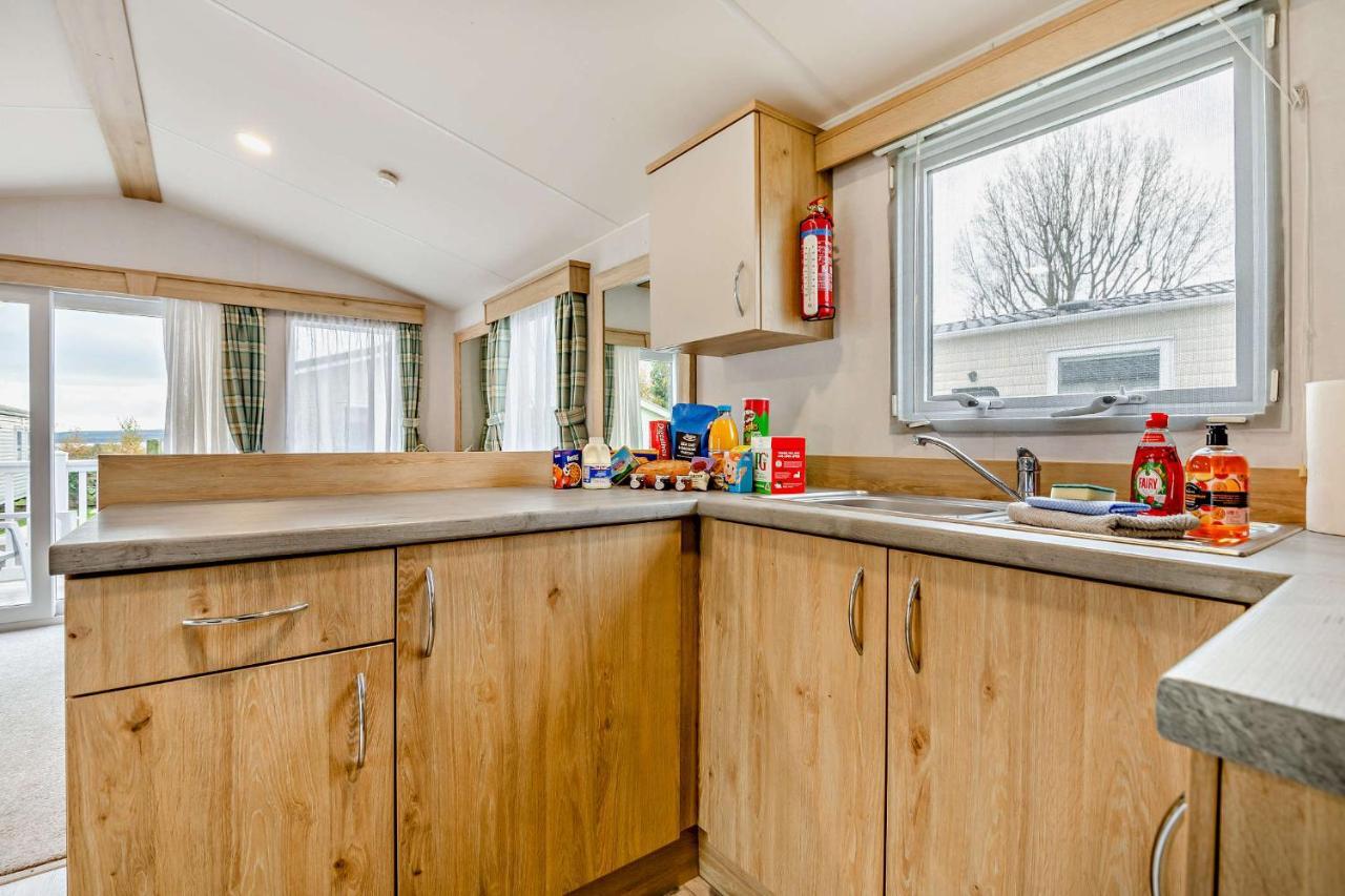 Sea La Vie Lodge, Rockley Park Holiday Park, Poole, Dorset מראה חיצוני תמונה