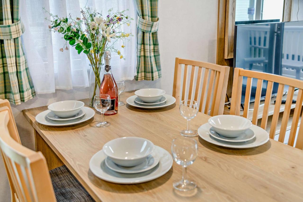 Sea La Vie Lodge, Rockley Park Holiday Park, Poole, Dorset מראה חיצוני תמונה